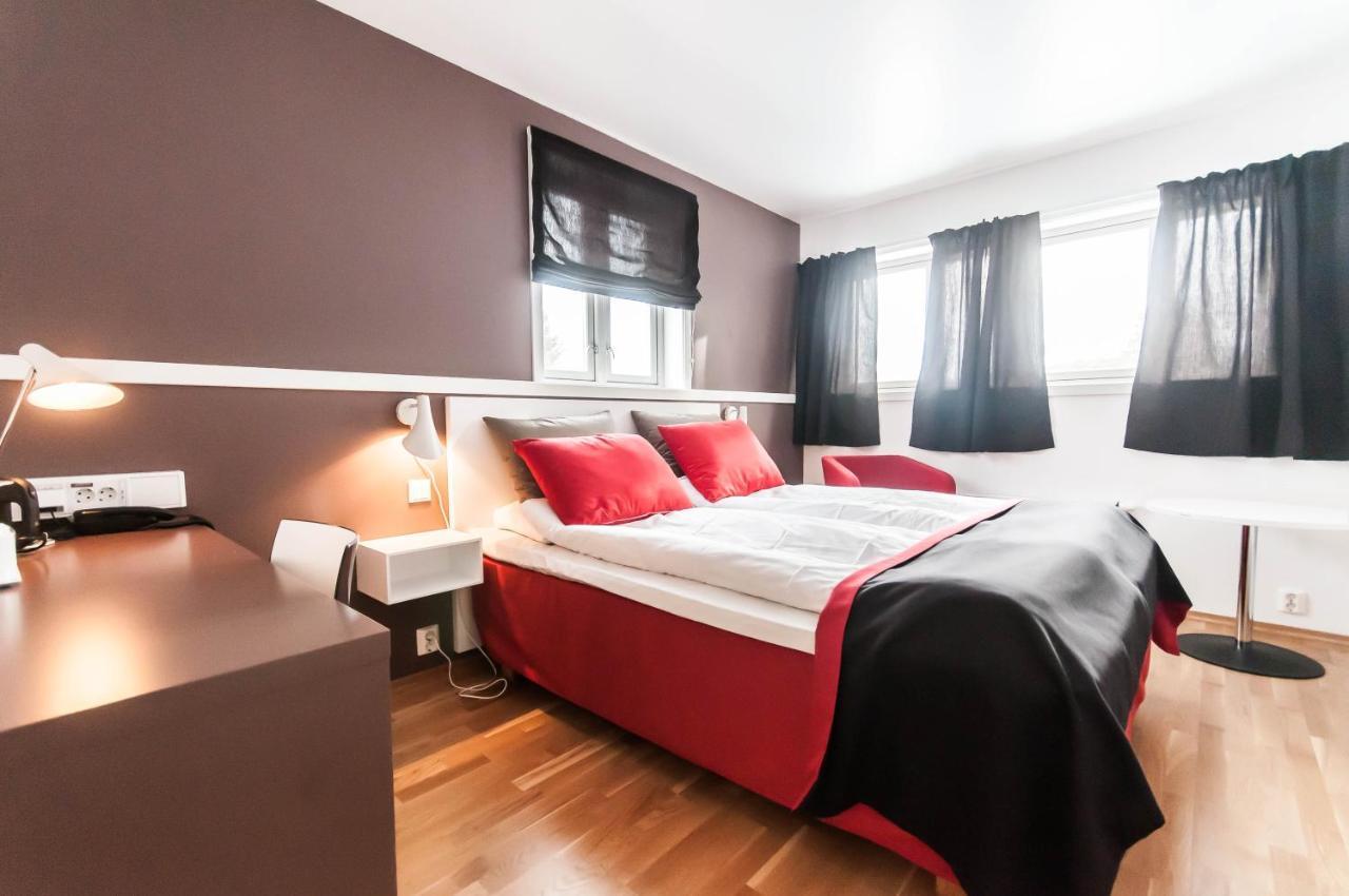 Dolmsundet Hotell Hitra Melandsjøen 외부 사진